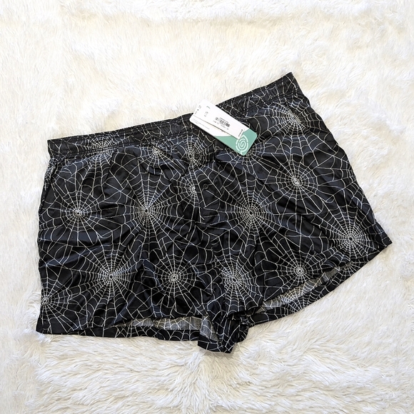 NWT VS Pink Spiderweb Tencel Shorts - Silky Black/White - Picture 5 of 15
